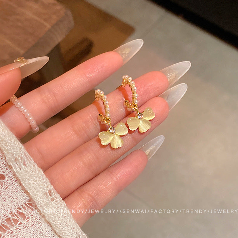 Women's Stone Ear Graceful Geometric Love High-grade Earrings