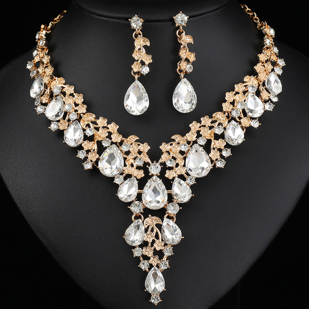 Suite High-grade Three-piece Bridal Wedding Dress Jewelry Set
