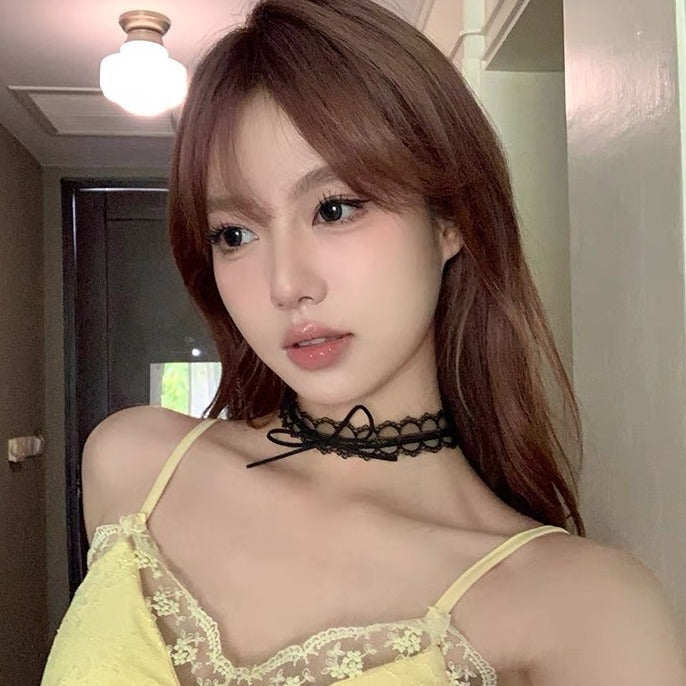 Women's Pure Hot Lace Bow Clavicle Chain Neck Collar