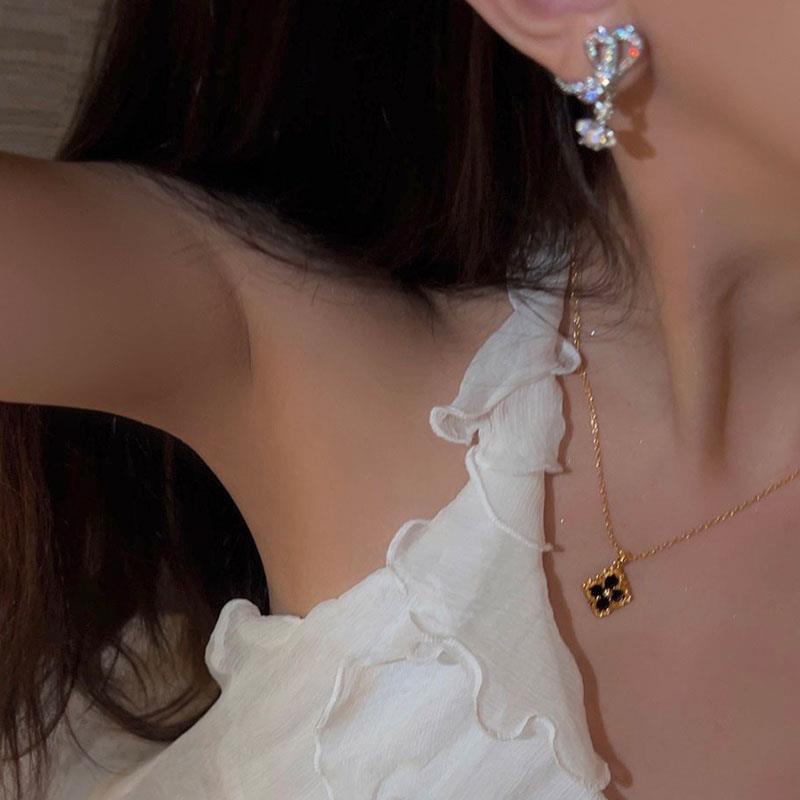 Bath Shell Petals Retro Light Luxury Intellectual Elegant Necklaces