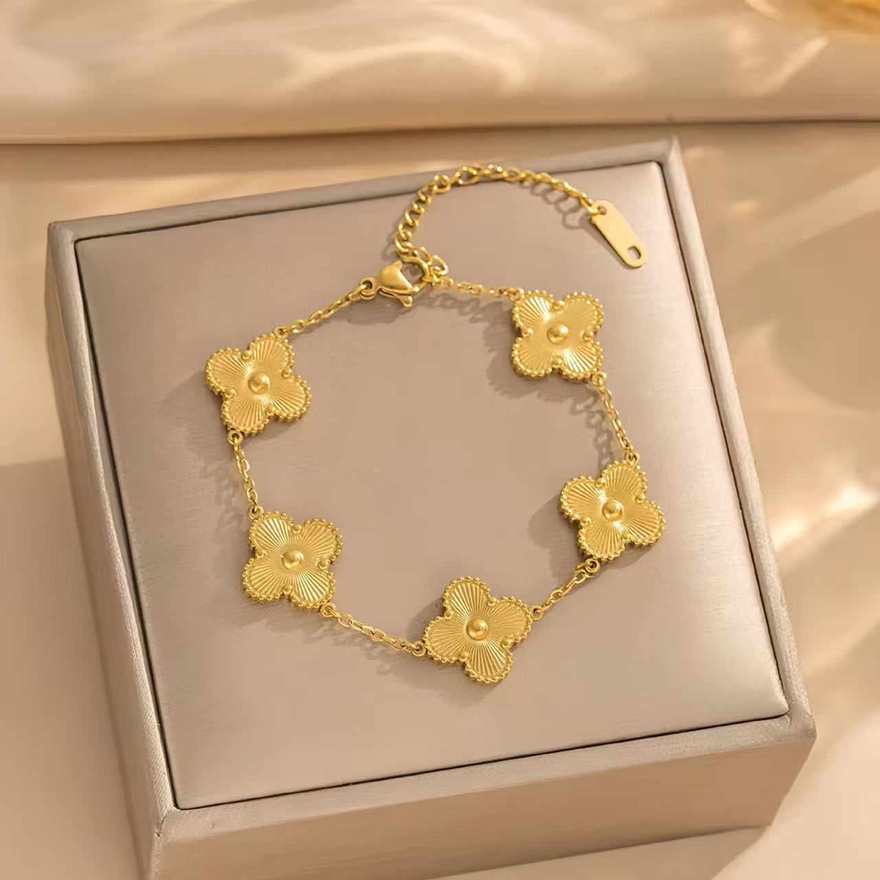 Creative Versatile Stainless Steel Clover Ear Bracelets