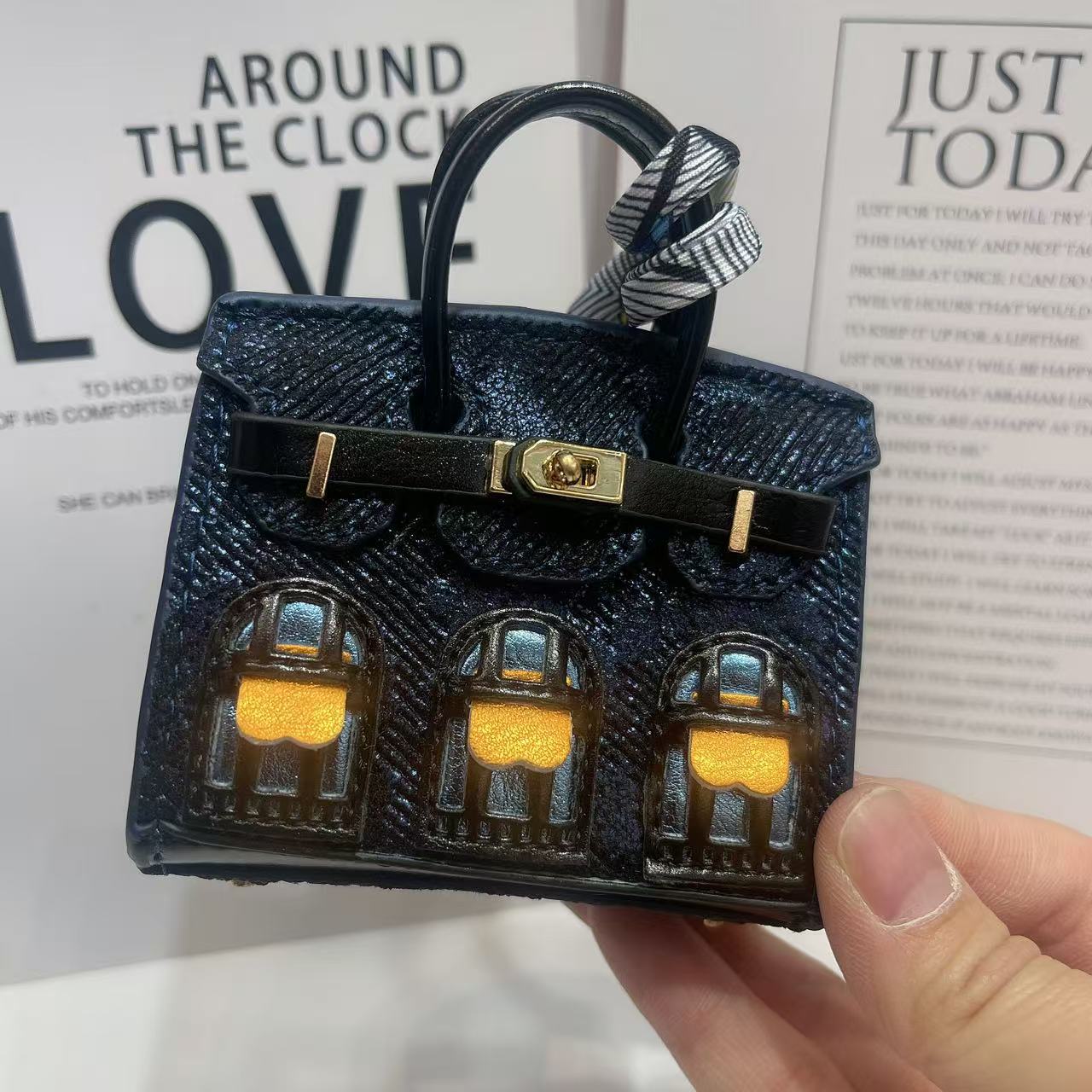 Mini Bag Window Small House Charm Hanging Ornaments