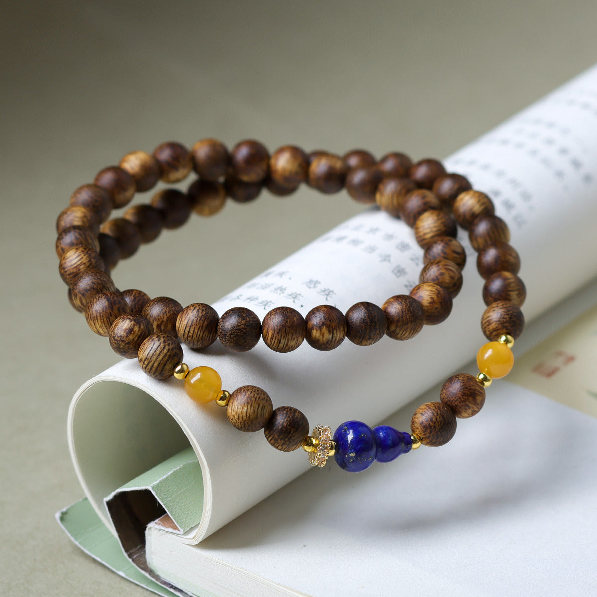 Women's Vietnam Nha White Chess Nan Eaglewood Buddha Beads Bracelets