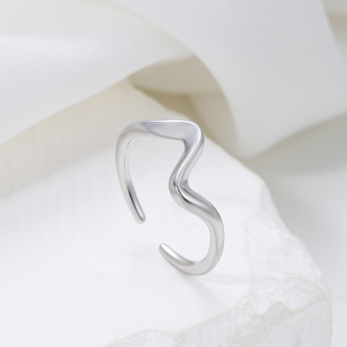 Korean Style Artistic Metal Personality Water Ripple Irregular Line Rings