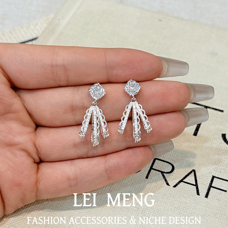 Micro Inlaid Zircon Bowknot Pearl Super Simple Stud Earrings