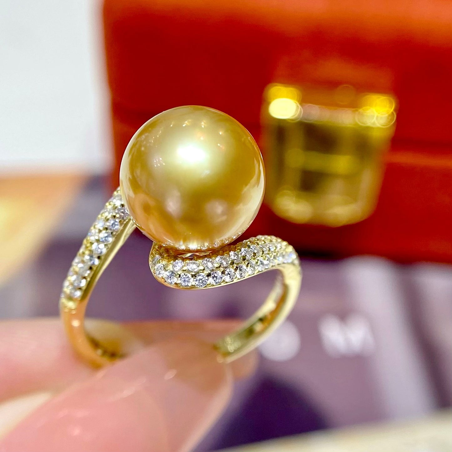 Women's Pearl Gold-plated Zircon Inlaid Perfect Circle Rings