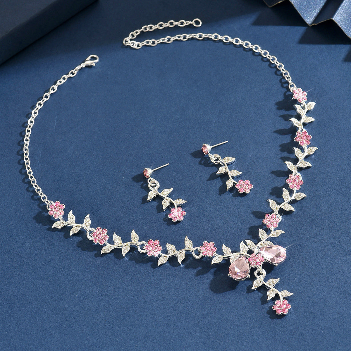 French Style Fresh Sweet Flower Affordable Luxury Fashion Exquisite Dress Jewelry Set