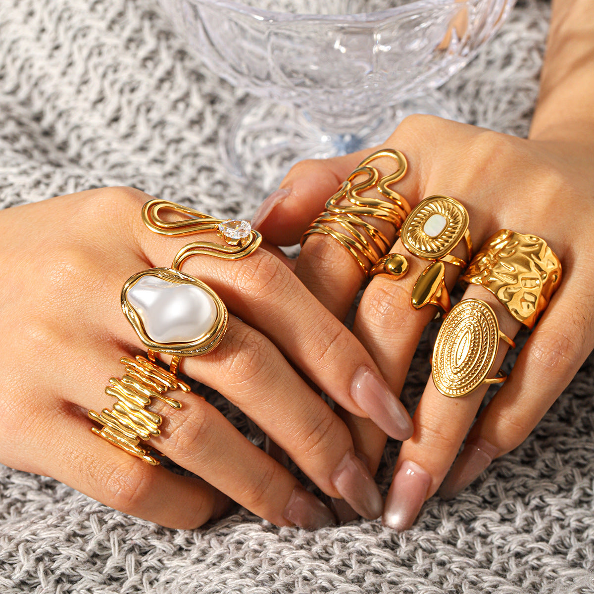 Women's Gold Stainless Steel Niche High-grade Titanium Ring