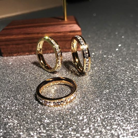 Women's & Men's High-grade Full Circle Diamond Single Row Rings