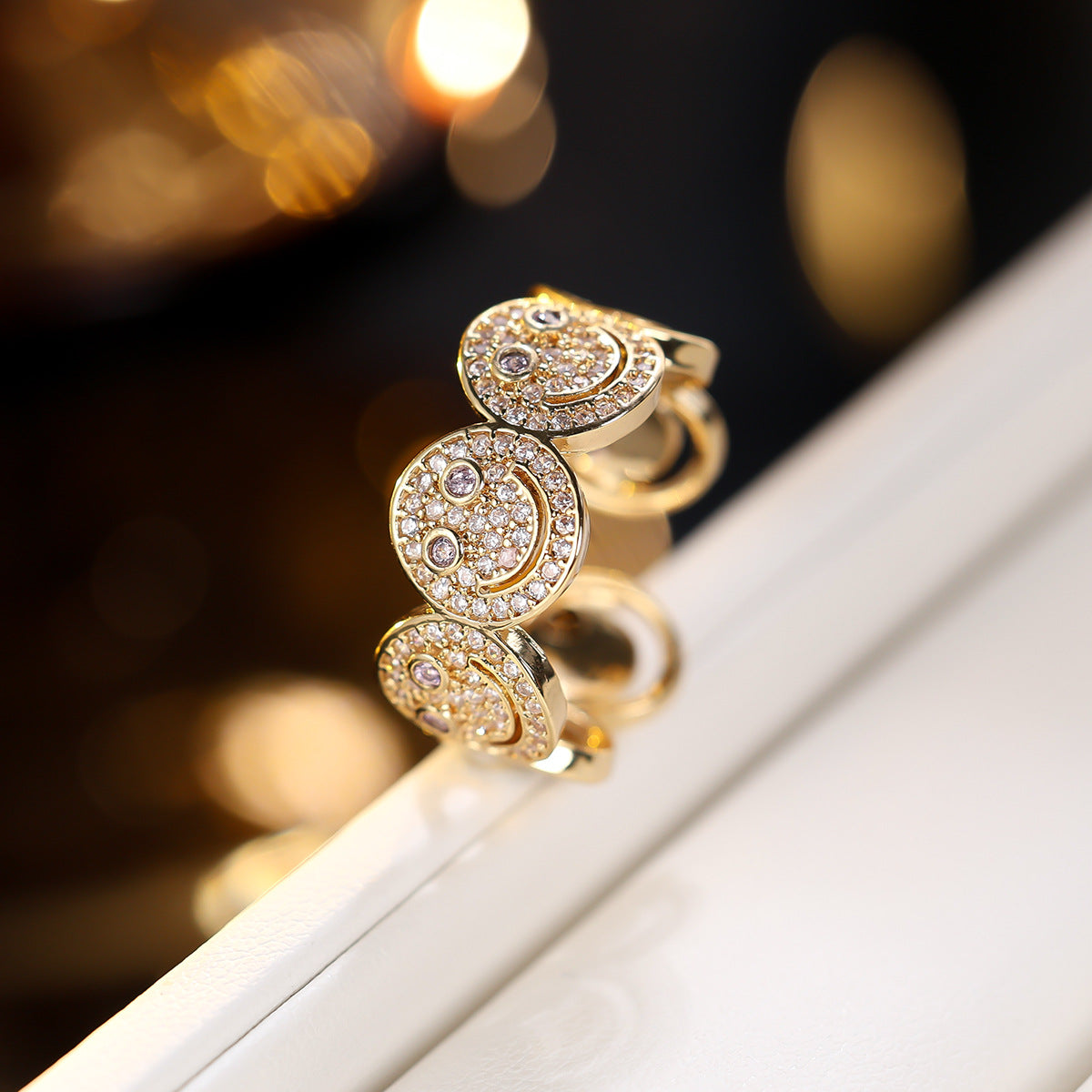 Simple Round Smiley Face Synthetic Zircon Bracelets