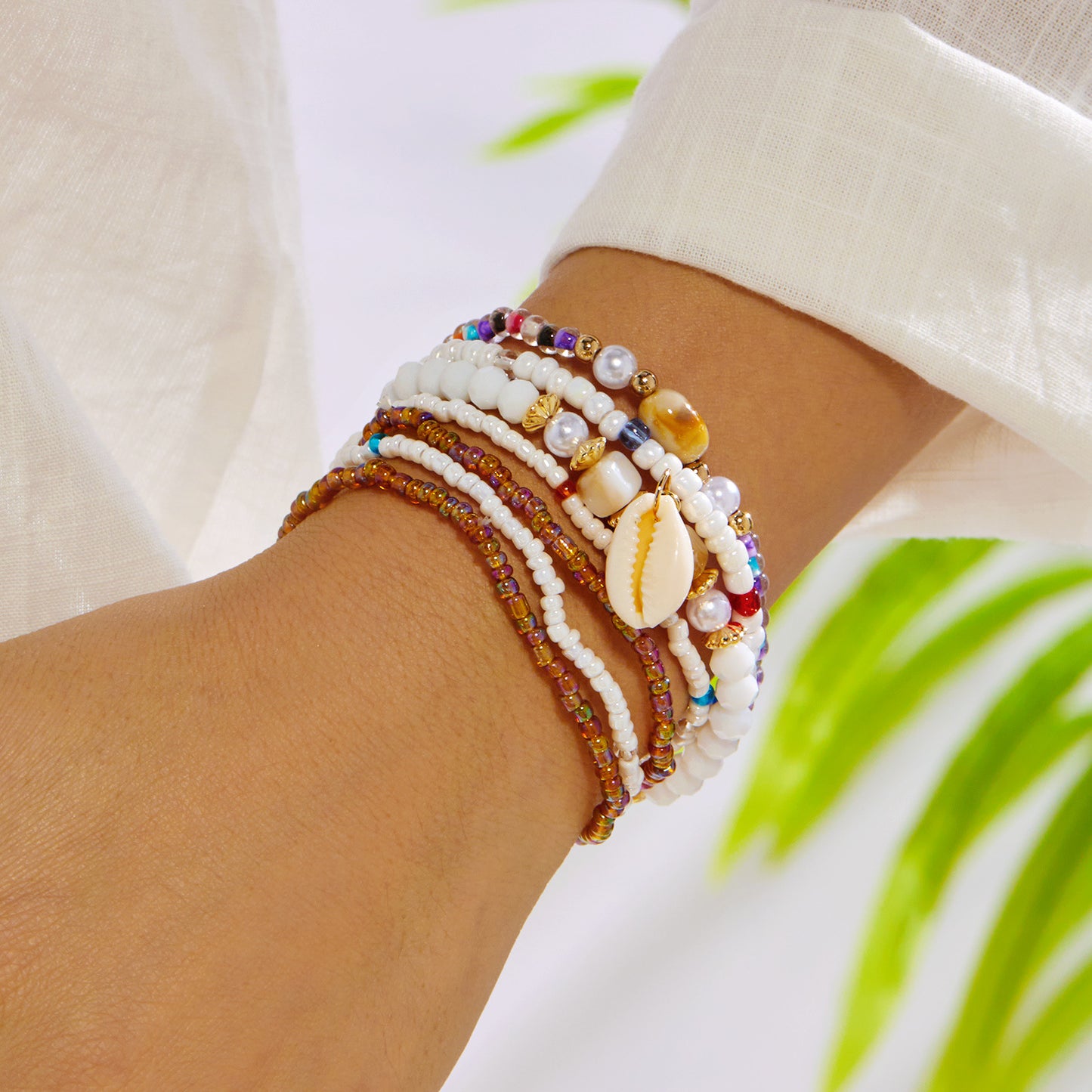 Women's Bohemian Shell Design Bead Elastic Bracelet