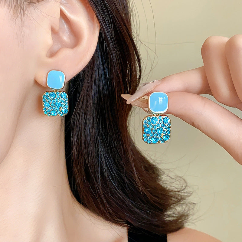 Women's Sier Needle Retro Diamonds Square Light Luxury Simplicity Elegant Fashionable Earrings
