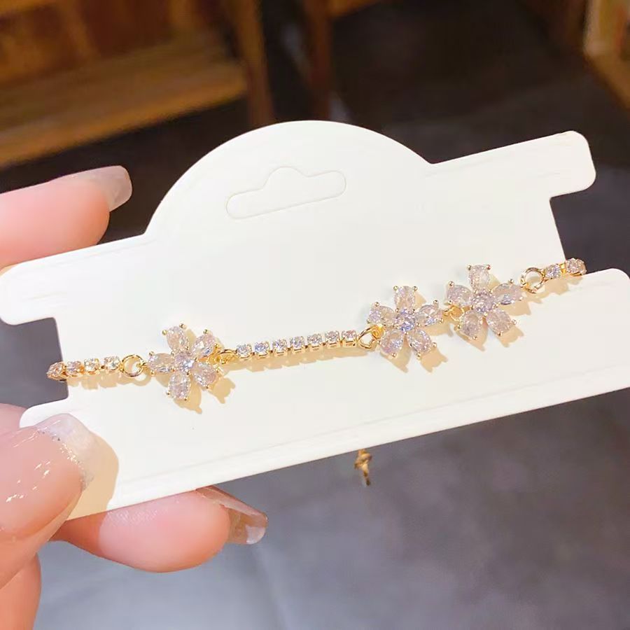 Starfish Opal Korean Style Zircon Flower Light Bracelet