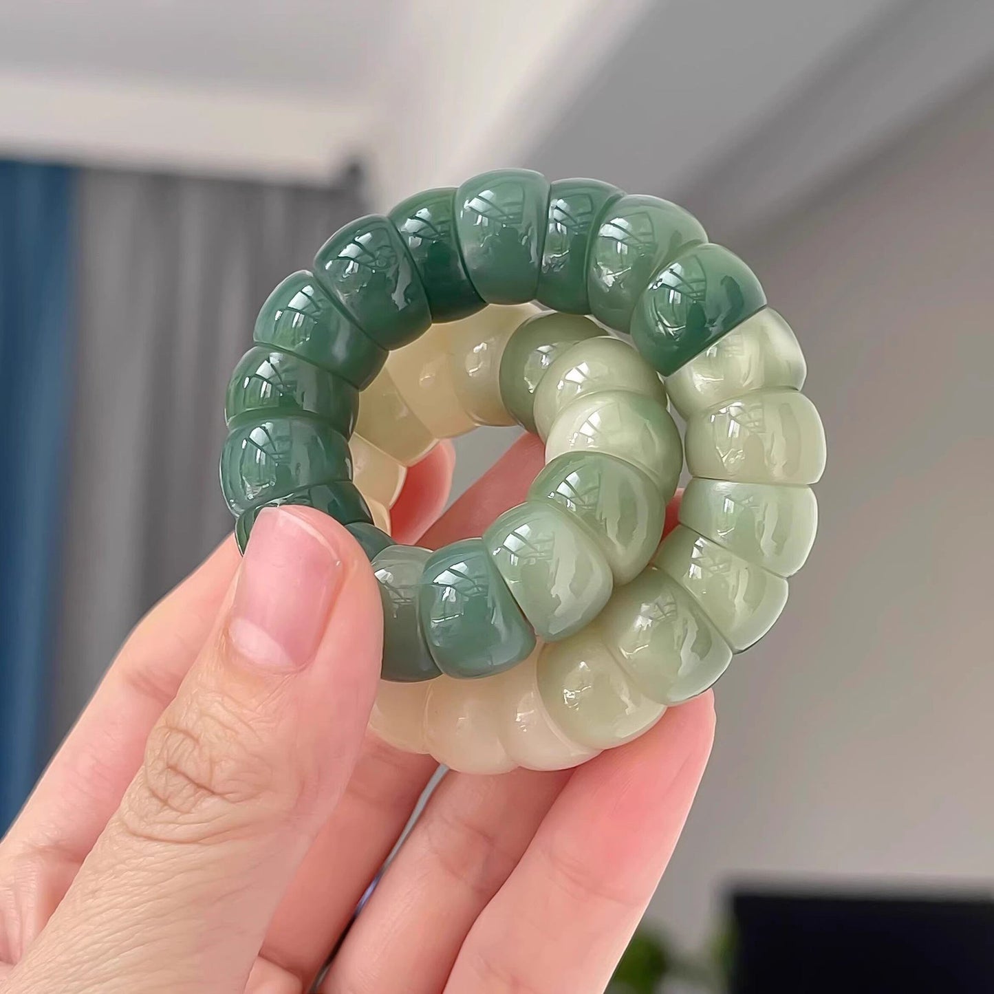 White Jade Bodhi Root Crafts Pork Intestine Bracelet