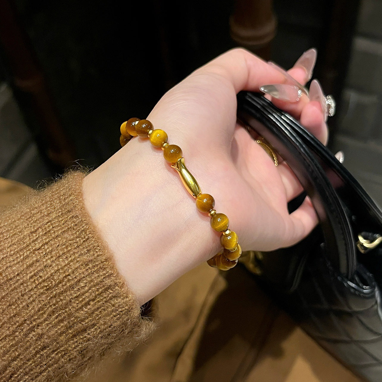 Women's Minority Tigereye Goldfish Simple High Class Elegant Hand Bracelet