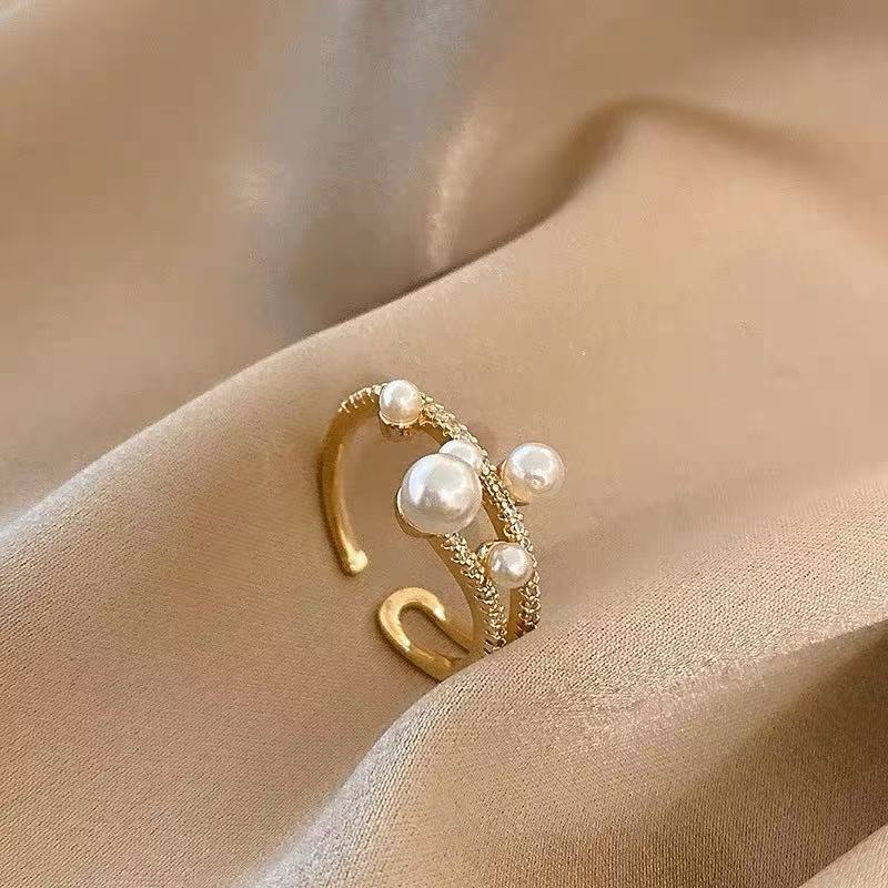 Women's Korean Simple Irregular Diamond Open-end Pearl Rings