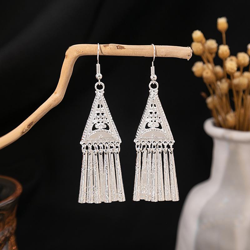 Imitation Sier Miao Minority Tourist Attractions Bohemian Exaggerated Long Leaves Earrings
