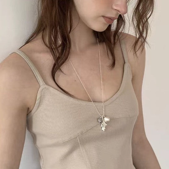 Women's Grape Cluster Light Luxury Temperament Style Ball Sweater Chain Design Pendants