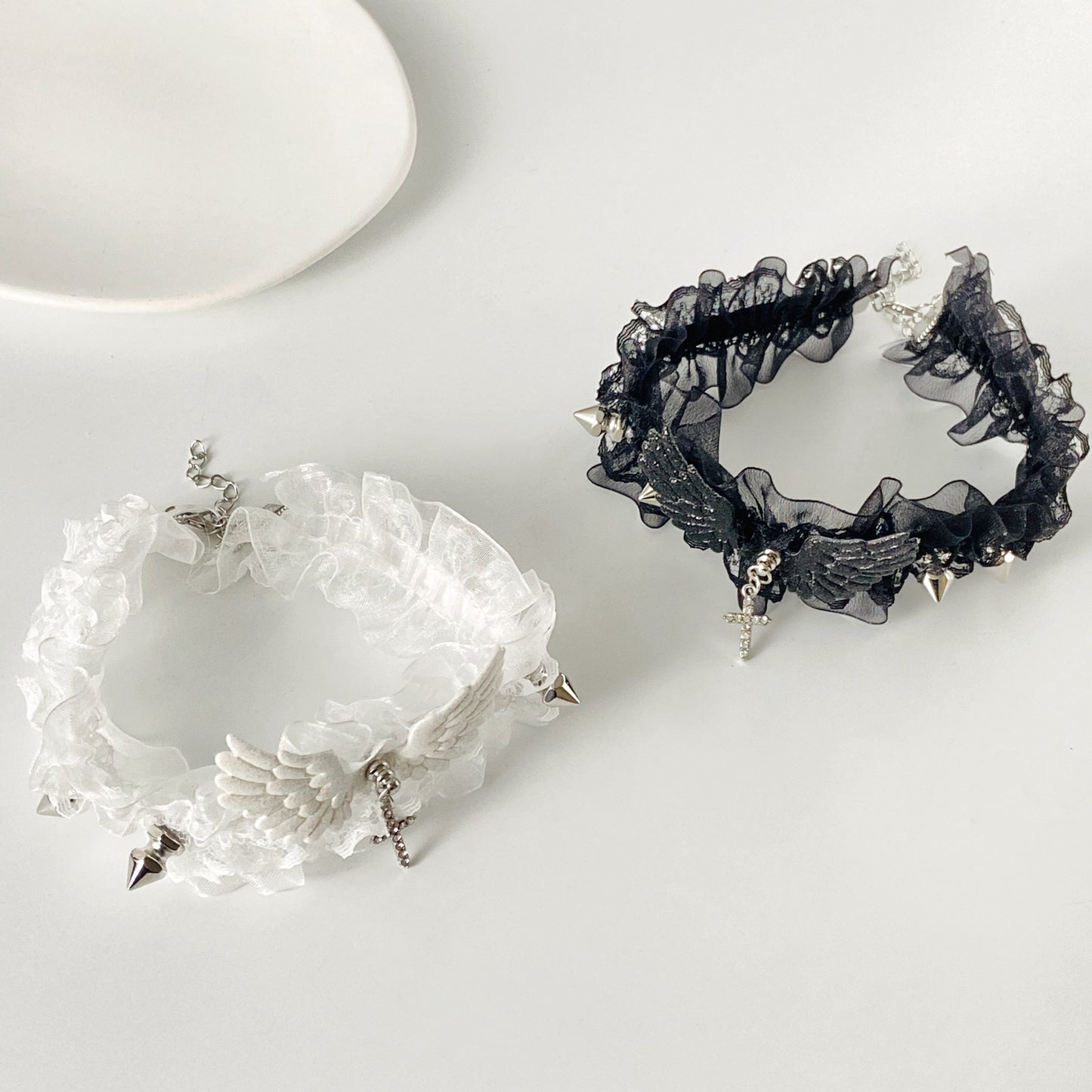 Lace Rivet Female Design Punk Wings Neck Collar