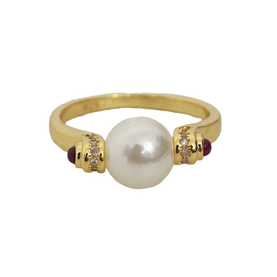 Pearl Female Court Special Interest Light Rings