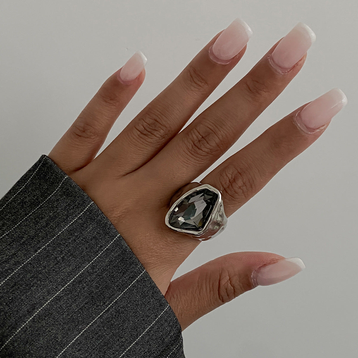 Luxury Style Niche Acrylic Black Diamond Rings