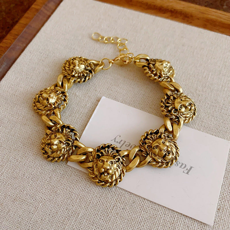 Women's Dripping Oval Tassel Exaggerated Personalized Sweater Chain Jewelry Set