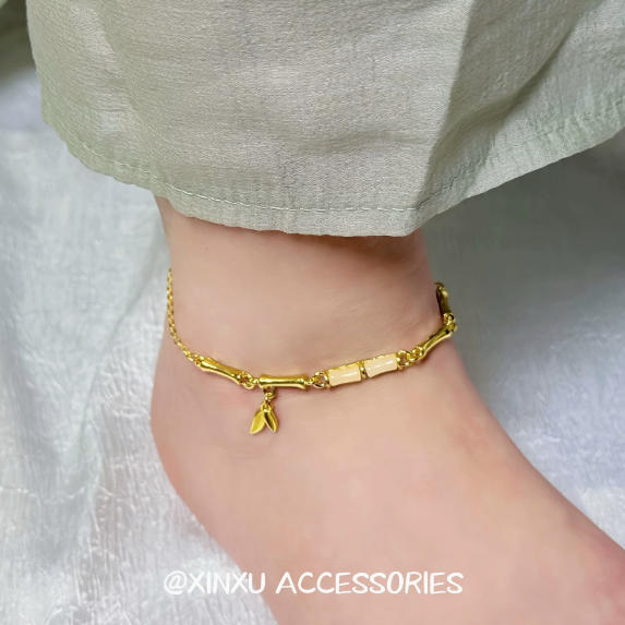 Retro Lotus Design Mountain Ghost Money Tassel Bracelet