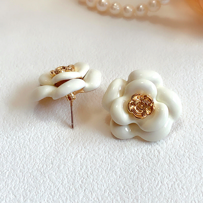 Retro French Light Luxury Temperament Camellia Ear Enamel Earrings