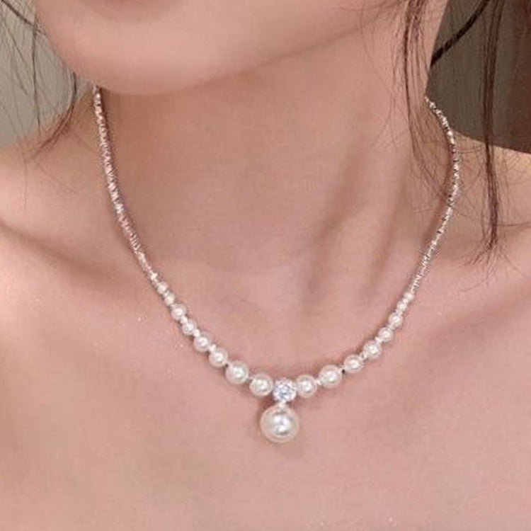 Women's Stitching Heart Clavicle Chain Light Luxury Necklaces