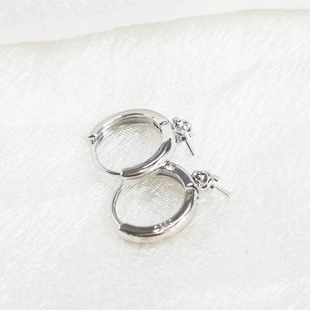 Charming Casual Eardrop Pearl Frame Jade Earrings