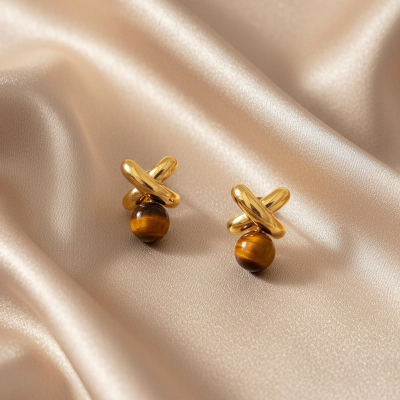 Women's Special Interest Light Luxury High-grade Retro Style Stud Earrings
