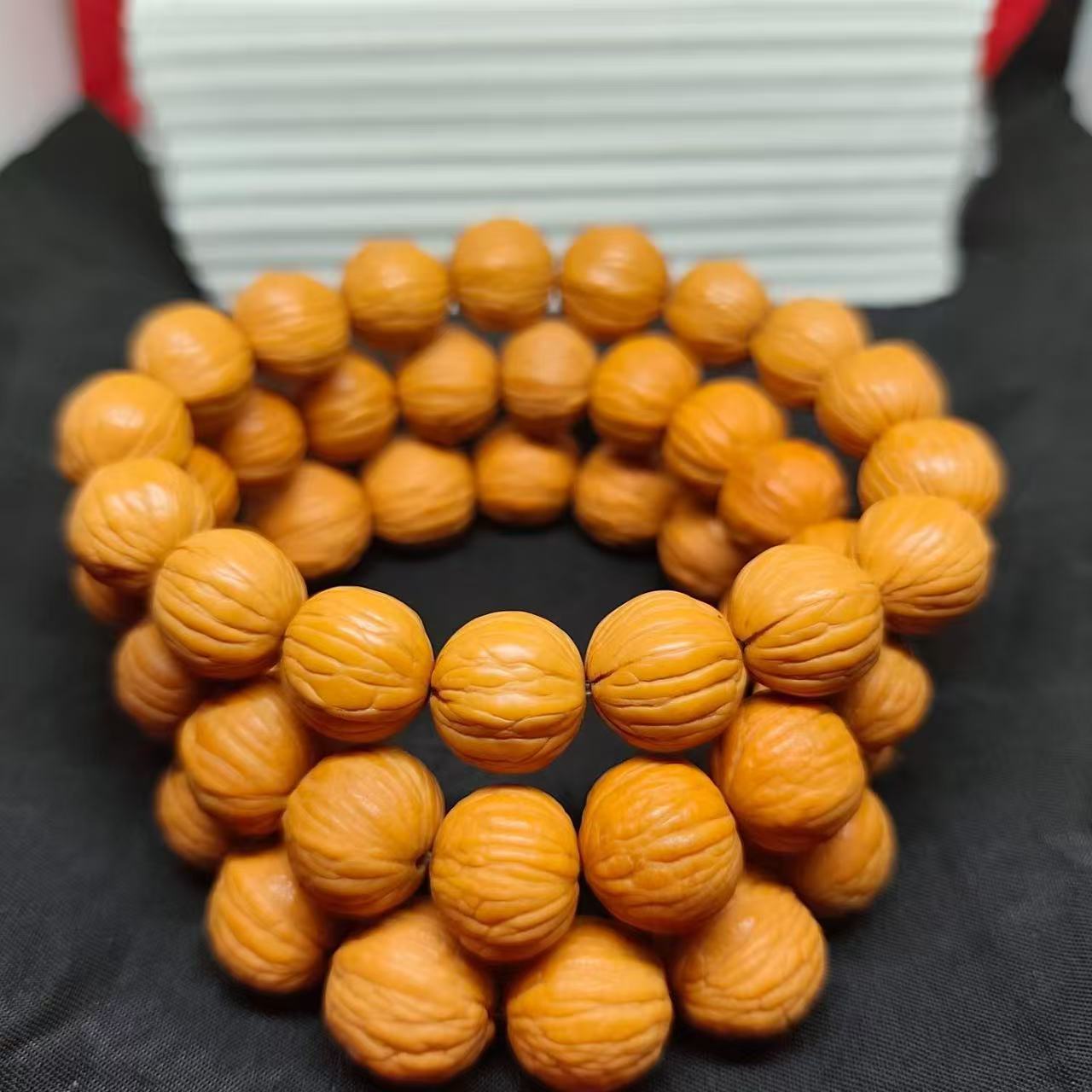Women's & Men's Monkey Head Walnut Carved Pumpkin Small Single Bracelet