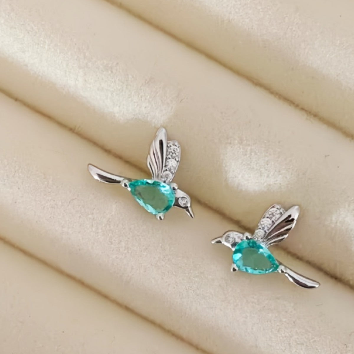 Korean Ear Water Drop Bird Delicate Everyday Earrings