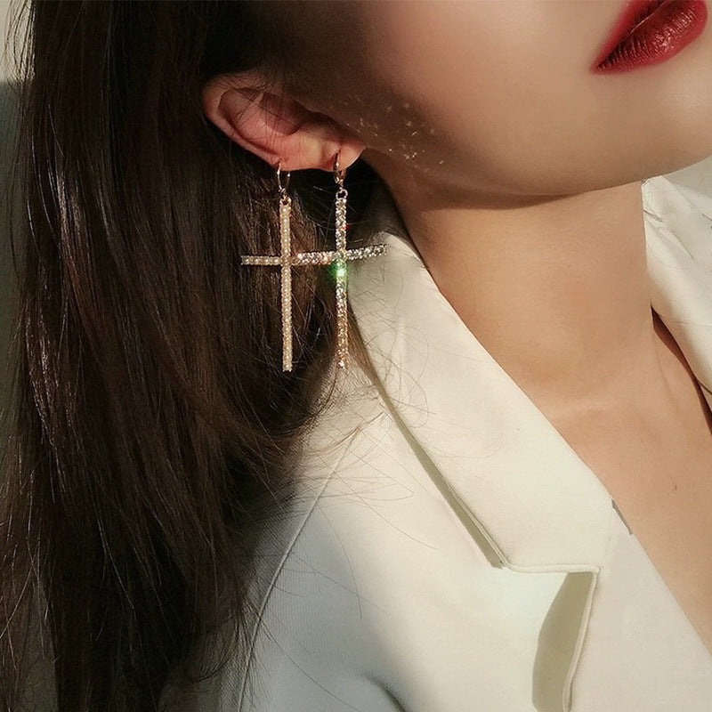 Elegant High-grade Cross Pearl Rhinestone Asymmetric Earrings