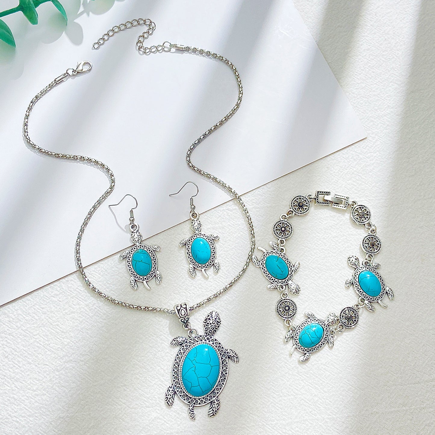 Women's Bohemian Turquoise Turtle Retro Affordable Luxury Rings