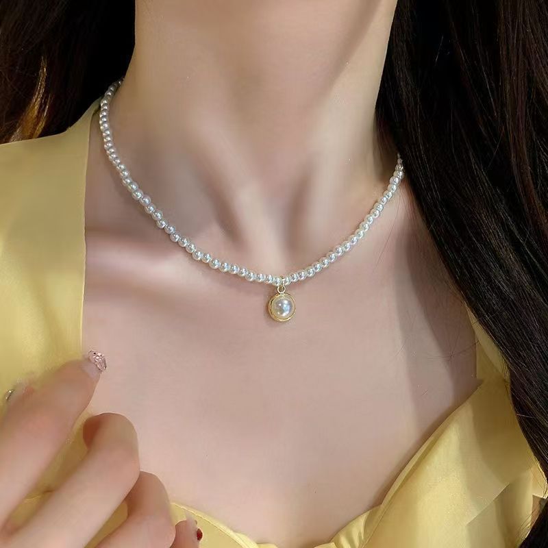 Women's Pearl Light Luxury Minority High-grade Clavicle Chain Necklaces