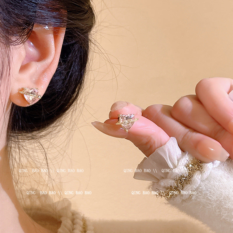 Sier Needle Female Simple Small Design Earrings