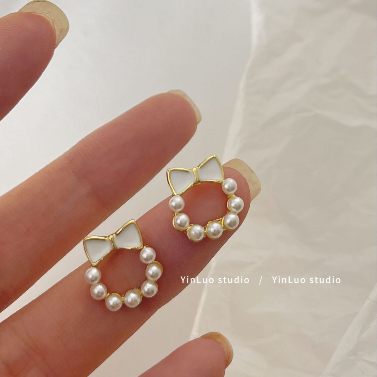 Women's Bowknot Pearl Trendy Small Sterling Sier Stud Earrings