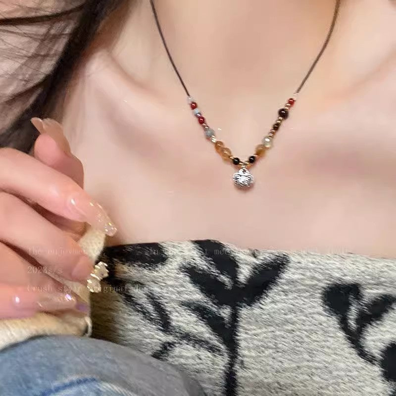 Style Niche High Sense Temperament Wild Zircon Short Necklaces