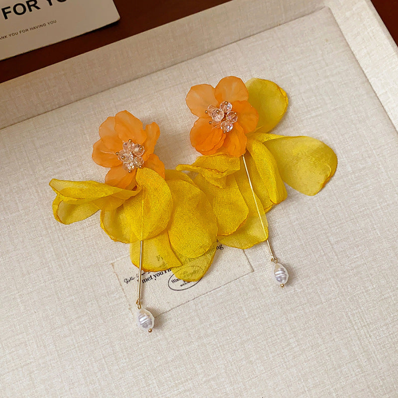 Women's Green Leaf Lily Yellow Series Tassel Light Luxury High-grade Sweet Rings