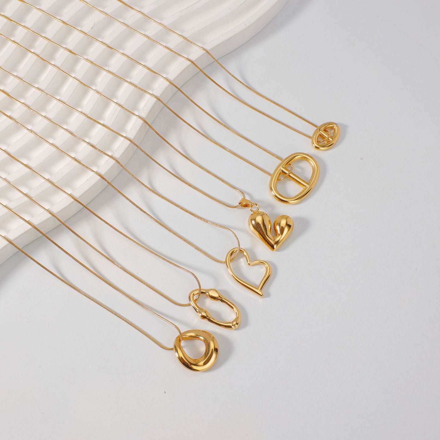 Titanium Steel Stainless Fashion Simple Light Luxury Gold Pendants