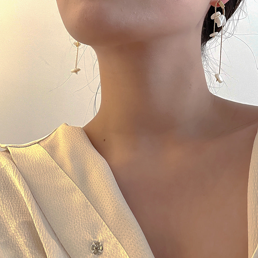 Women's Natural Stone Pull-out Fashion Retro French Lines Irregular Earrings
