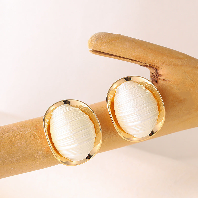 Fashion Refined Simple Texture Silkworm Cocoon Resin Ball Niche Stud Earrings