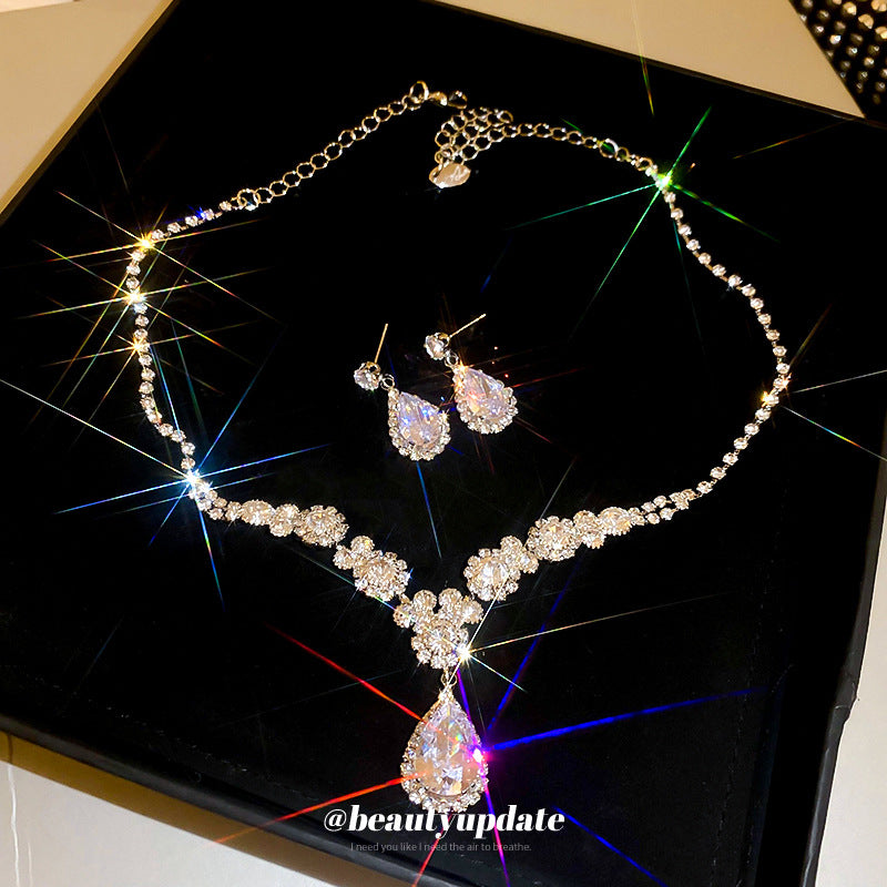 Women's Zircon Water Drops High Sense Affordable Jewelry Set