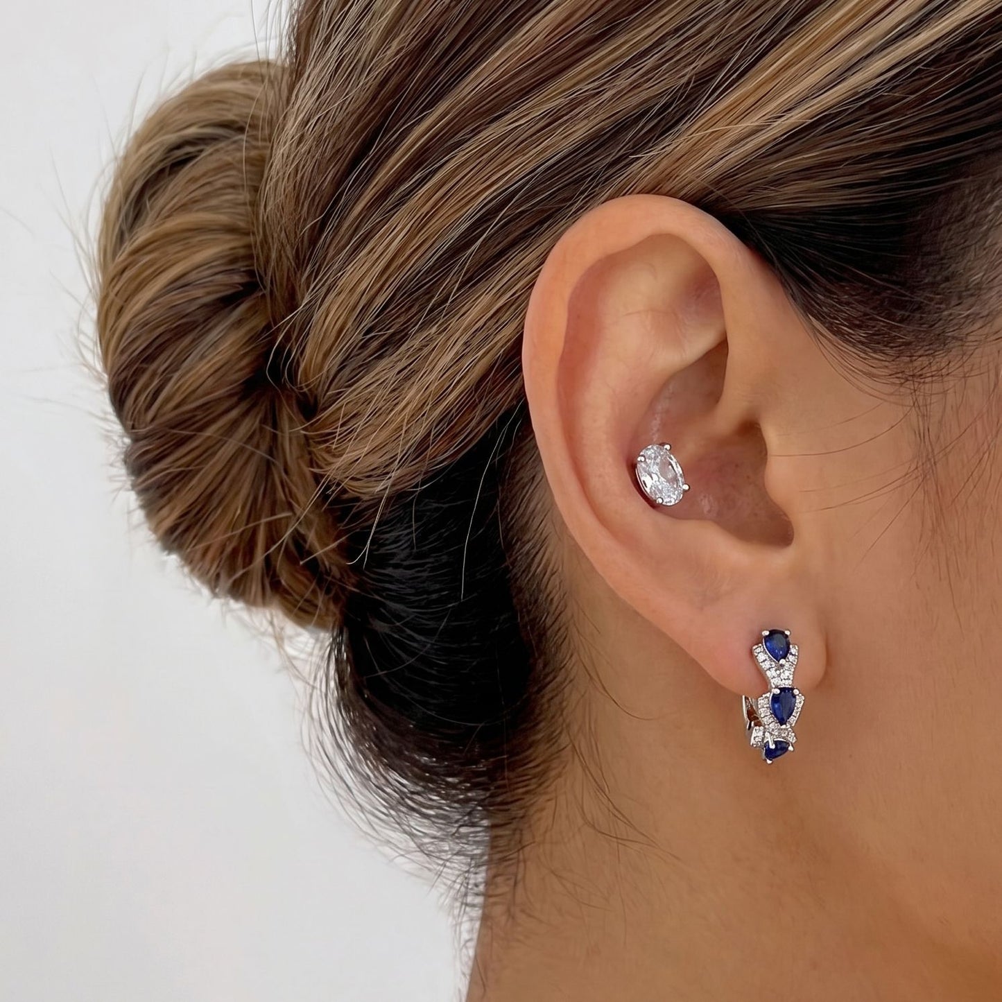 Women's Full Rhinestone Blue Water Drop High-grade Environmental Protection Copper Inlaid Rings