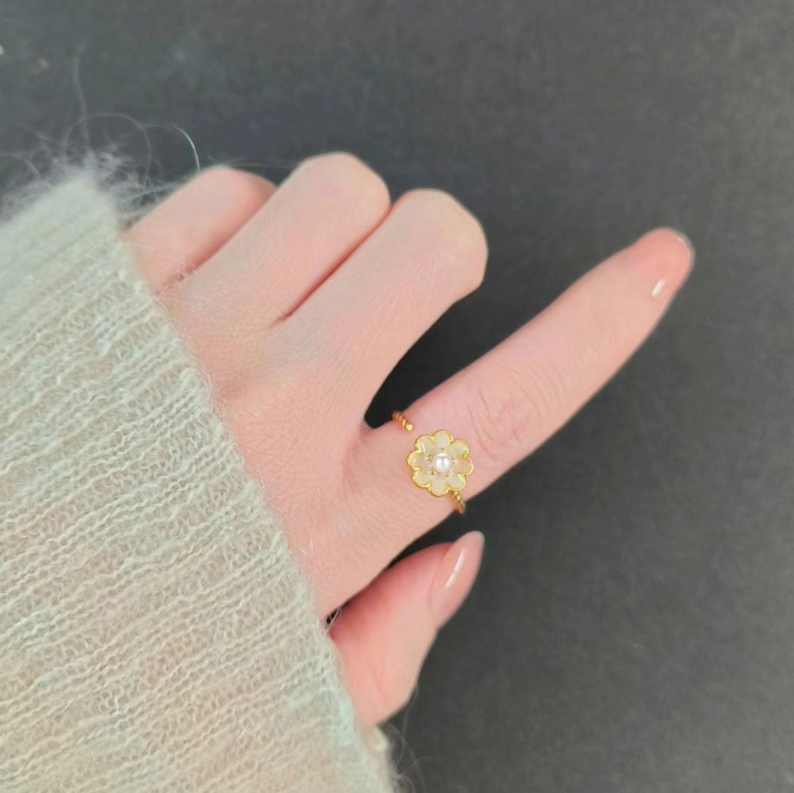 High-grade Temperament Index Finger Fashion Personality Rings