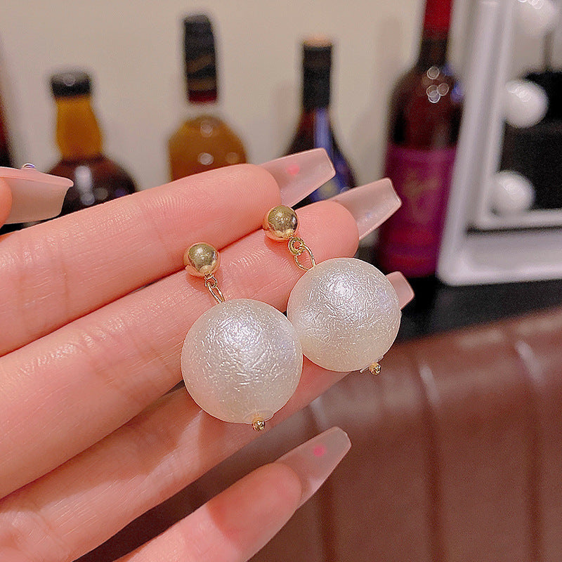 Pearl Female Style High Sense Niche Temperament Earrings