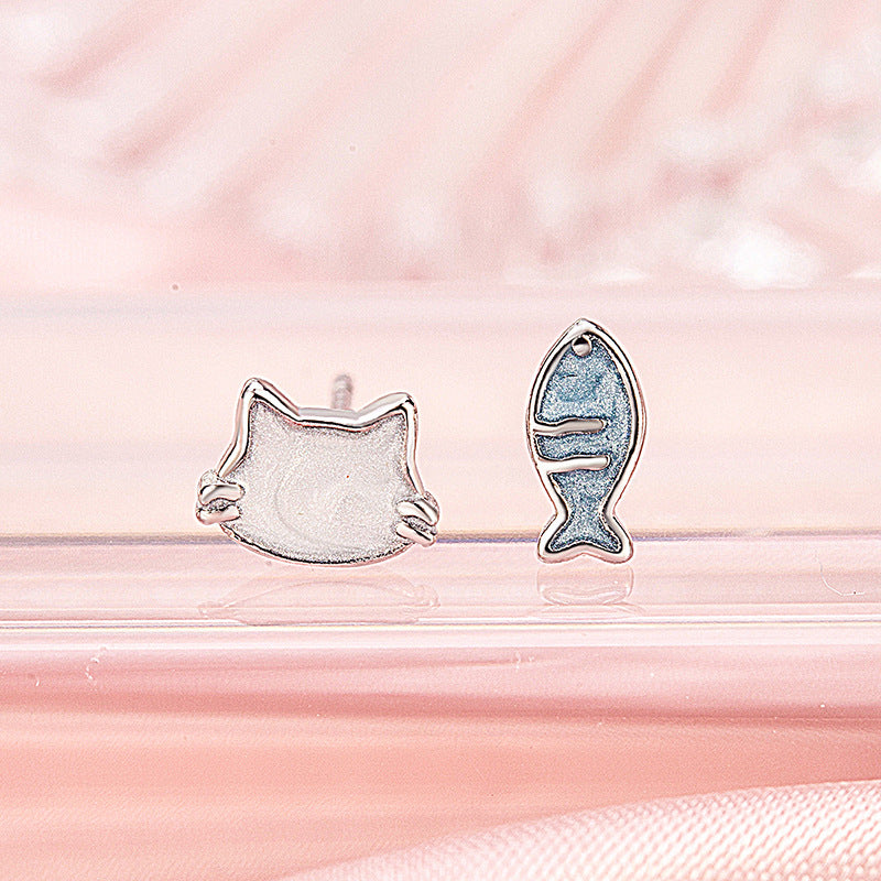 Oil Dripping Cat Blue Fish Personality Exquisite Stud Earrings
