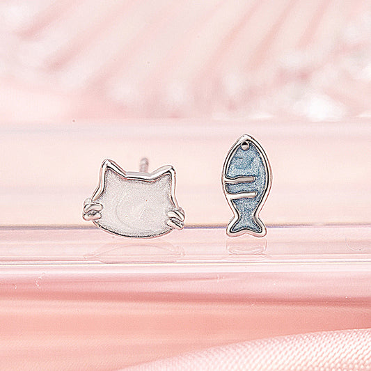 Oil Dripping Cat Blue Fish Personality Exquisite Stud Earrings