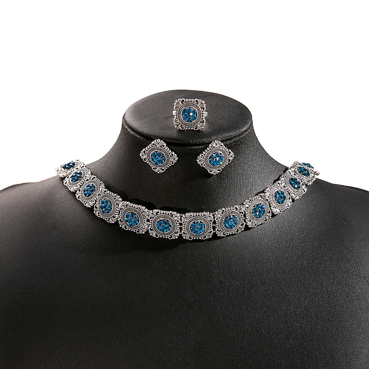 Women's Suite Retro Court French Pearl Water Jewelry Set
